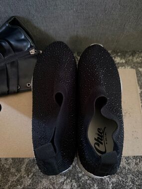 Chic Black Knit Slip-On Sneakers with Subtle Rhinestone Detail